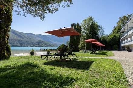 plage aiguebelette