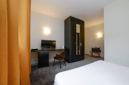 Room Novalaise Plage Hotel Hotel in Novalaise (73) Savoie